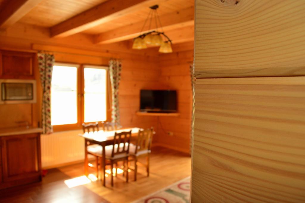 Domki U Kromki Kacwin Exterior photo